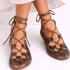 Free people boho brown distressed leather Lace up flats Womens size 36/6